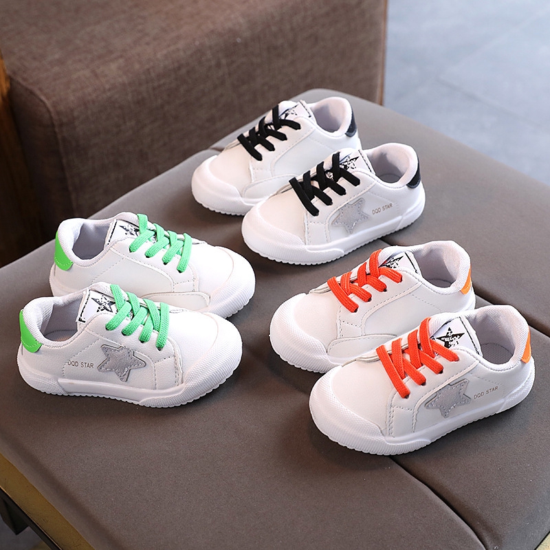 Giày canvas xinh xắn theo phong cách Hàn Quốc dành cho bé