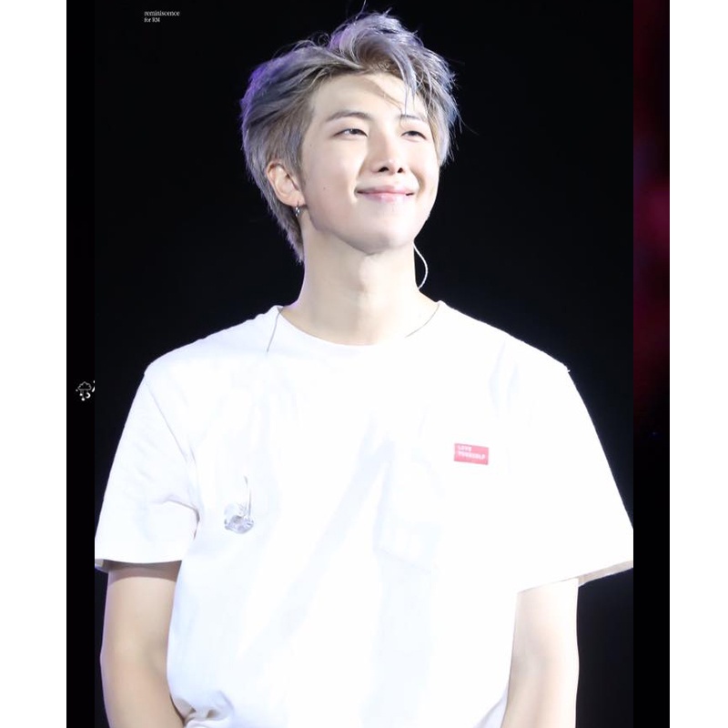 Áo thun BTS cheap moment với RM