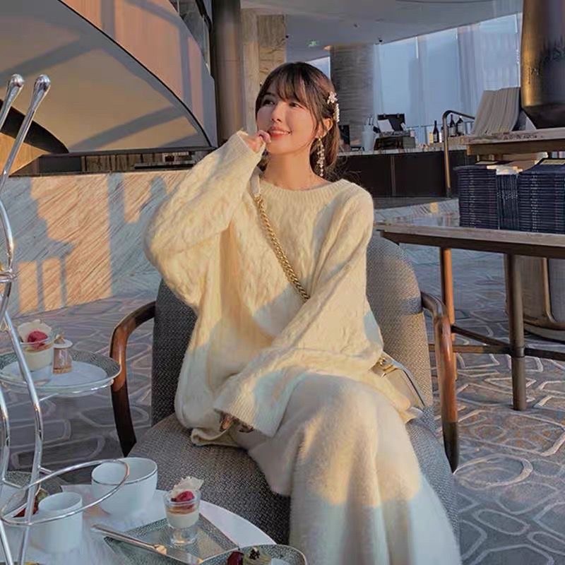 Áo len nữ màu trắng be form rộng sweater cổ tròn dài tay chất len vặn thừng dày dặn cao cấp phong cách hàn quốc - Janary