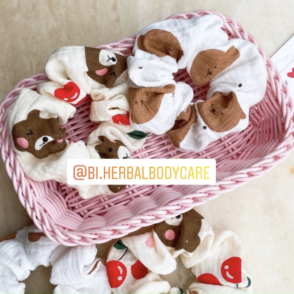[Handmade] Scrunchies cột tóc, buộc tóc tiểu thư hình gấu màu be dễ thương cho bạn nữ