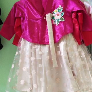 Hanbok trẻ em