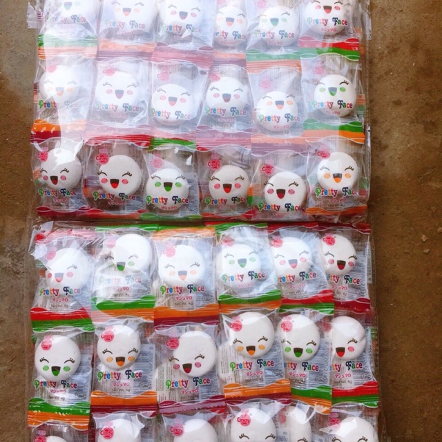 Kẹo marshmallow mặt cười có nhân (60 chiếc)