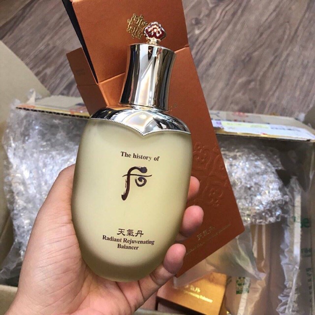 Nước hoa hồng Whoo tái sinh Radiant Rejuvenating Balancer150ml