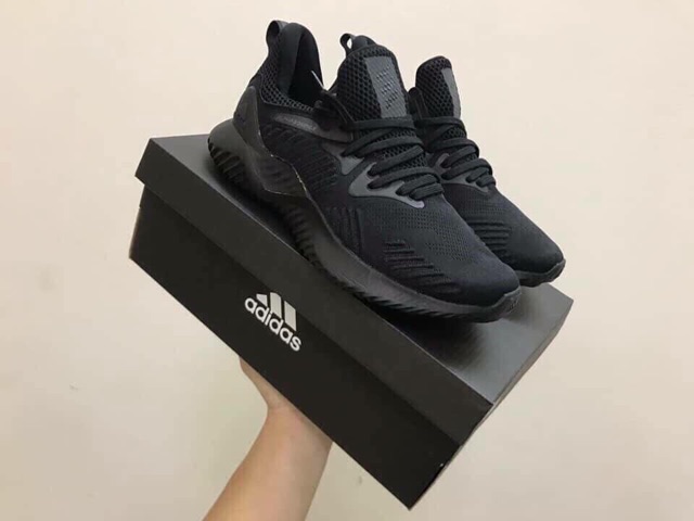 Giày thể thao Alphabounce