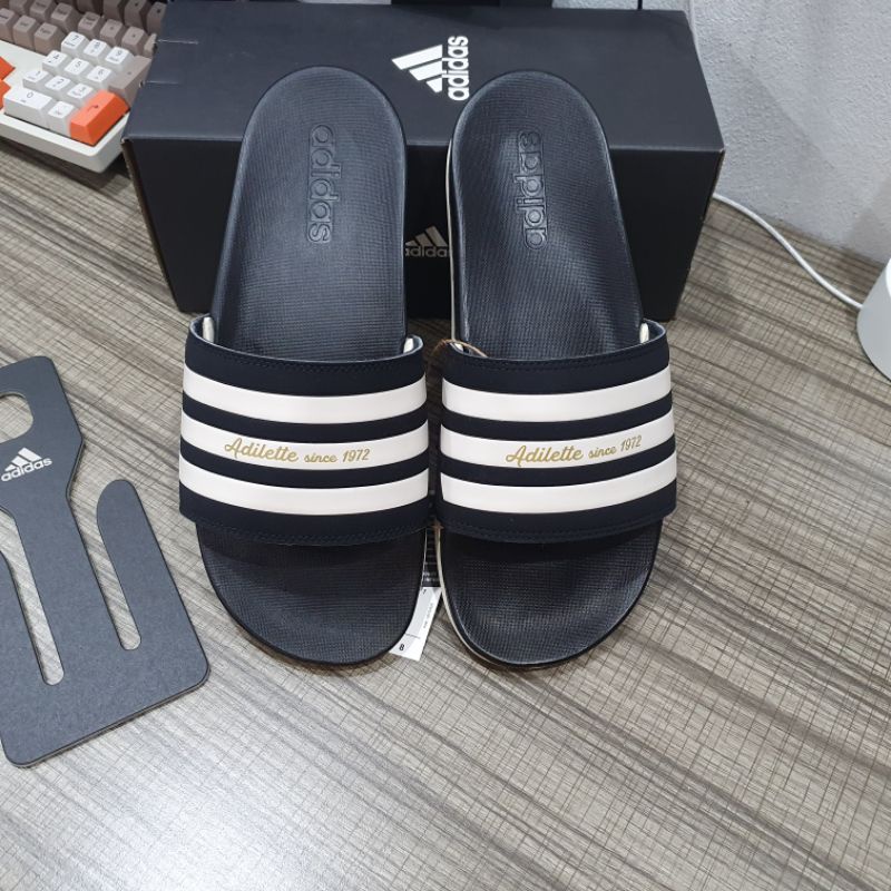 Dép adidas Adilette Comfort since 1972