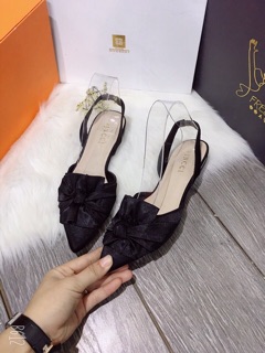Sandal thắt nơ đế bệt
