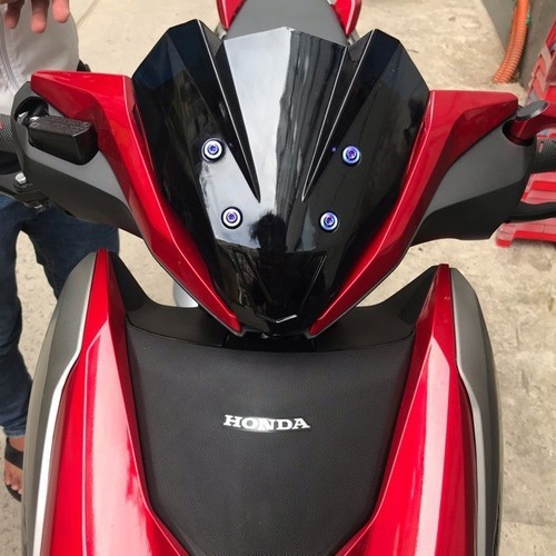 Mão chắn gió xe winner X kiểu sừng