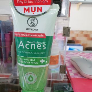 Sữa rửa mặt Acnes