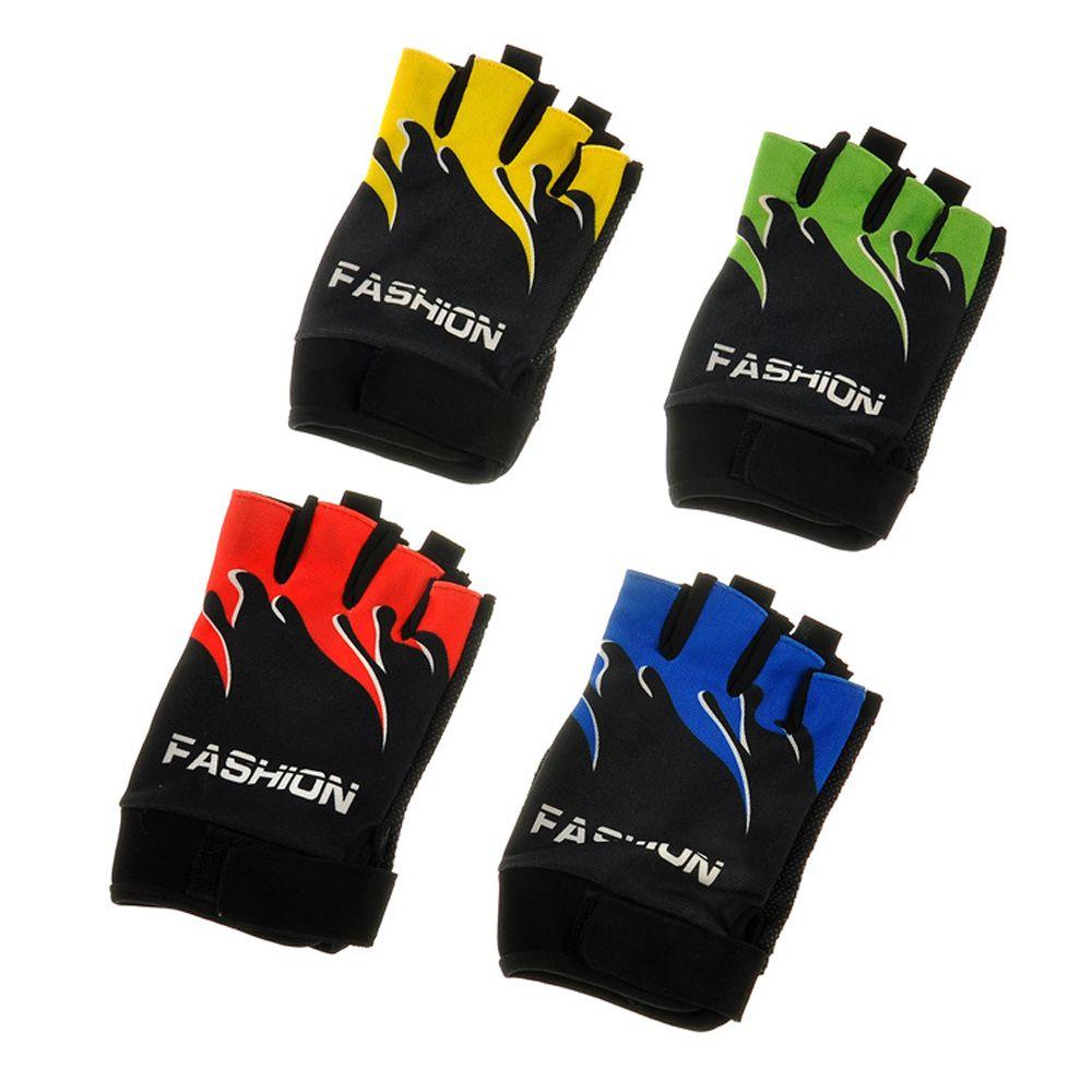 Găng Tay Thể Thao Nửa Ngón Chống Trượt Tiện Lợi