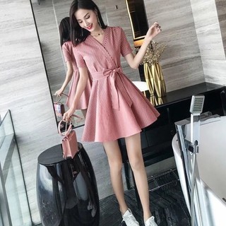 ĐẦM CỔ CHÉO THẮT NƠ
