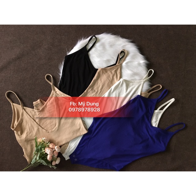 Bodysuit khoét lưng f21 còn trắng