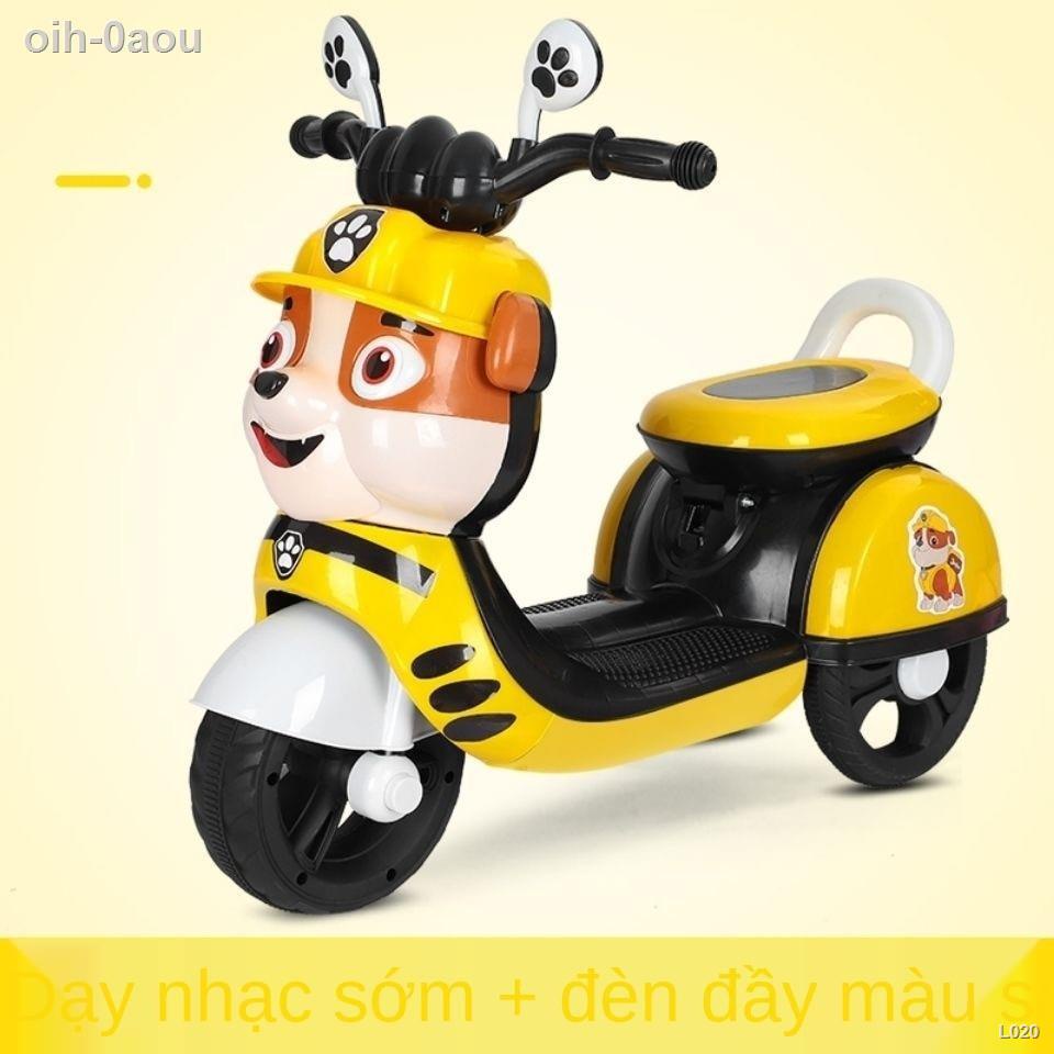 > Xe máy điện trẻ em ba bánh cũ Có thể ngồi chở người Dùng pin đẩy Nam và Nữ đồ chơi lớn