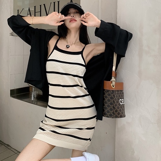QKOOLE Đầm  dệt kim hở lưng kẻ sọc thời trang Hàn Quốc cho nữ