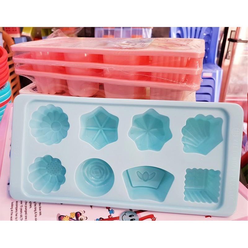 Khay Đá, Khuôn Thạch Rau Câu 8 Viên Nhựa Dẻo Việt Nhật Hàng Tốt - MS6921