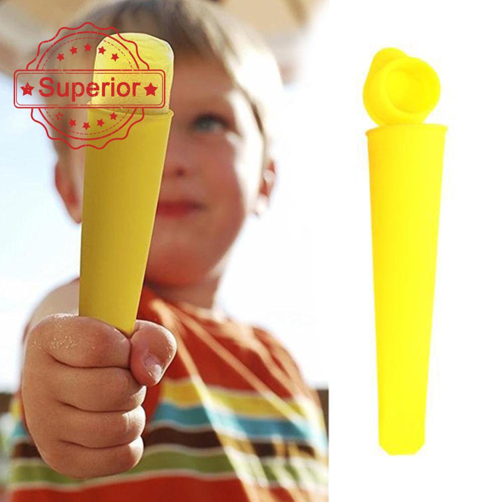 Khuôn làm kem que bằng silicone B6T4 K8Q6