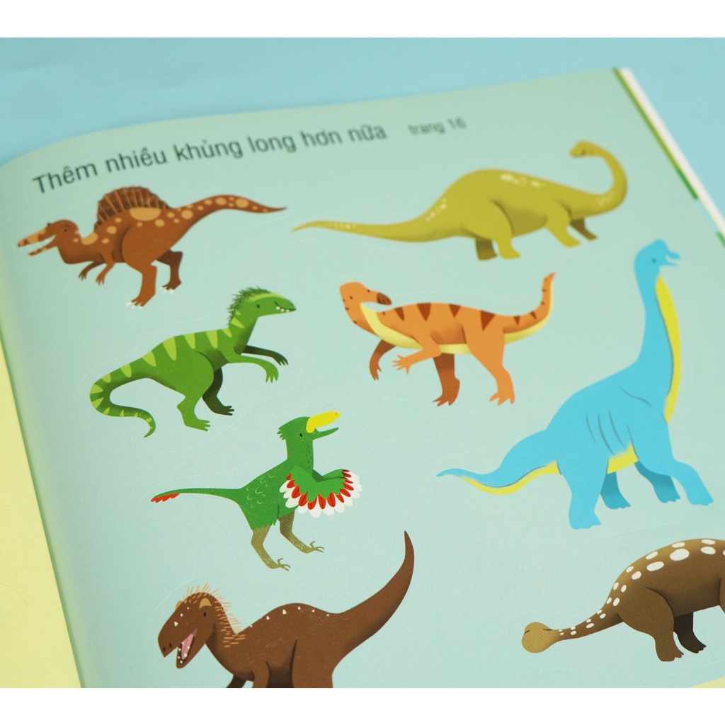 SÁCH - First sticker book - Sách dán hình đầu đời cho bé - Khủng long