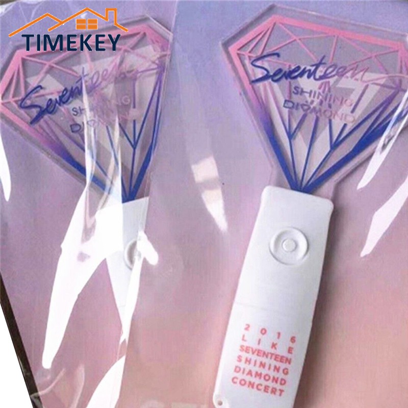 Gậy ánh sáng cổ vũ buổi hòa nhạc SEVENTEEN dành cho fan