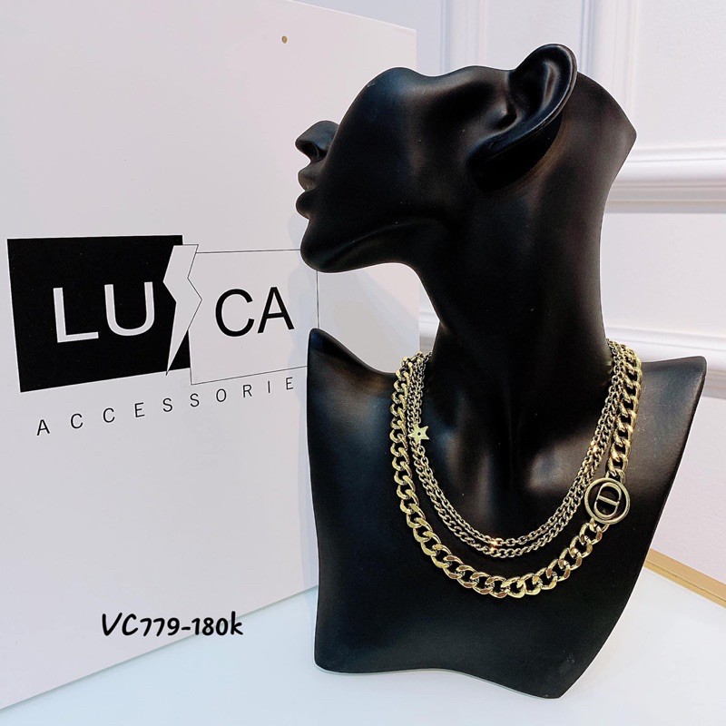Vòng cổ choker thương hiệu có sẵn tại Mây 1992 Accessories