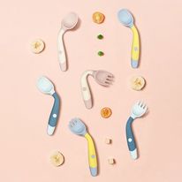❤️SALE[DEAL SỐC⭐️Set Thìa Dĩa Ăn Dặm Cho Bé Uốn Dẻo 360 Độ,Muỗng Uốn Cong Tập Xúc, Chất Liệu TPE An Toàn Cho Bé