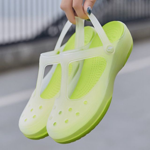 Giày sandal crocs đế xuồng thời trang đi biển năng động