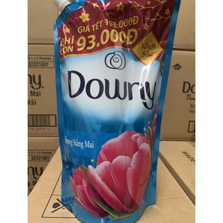 Nước xả vải DOWNY Hương Nắng Mai 1,45l(mầu xanh)