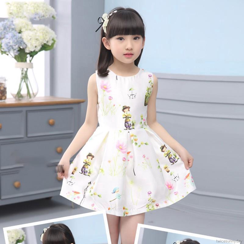 Đầm sát nách họa tiết hoạt hình xinh xắn dành cho bé gái