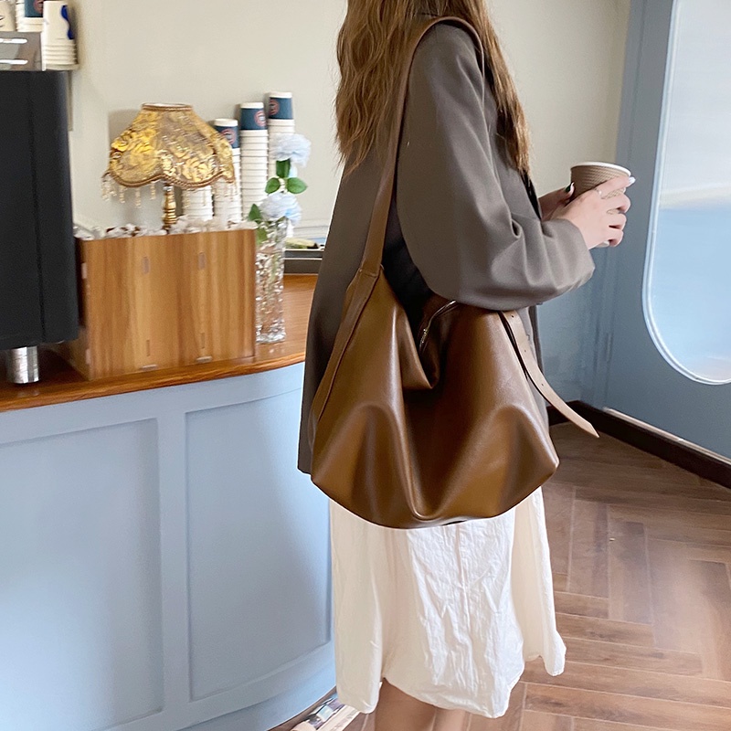 Túi đeo vai cỡ lớn mềm mại phong cách Hàn Quốc thời trang thu đông 2020