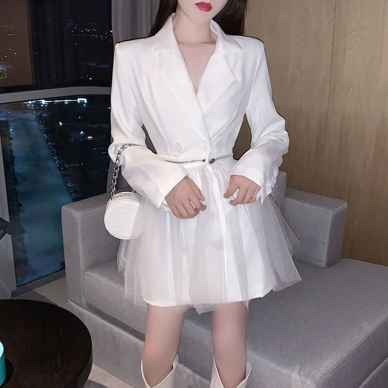 Đầm nữ màu đen phối lưới dáng ôm thời trang thu 2021