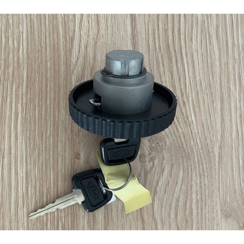 Nắp bình dầu Kia K165, K3000, K2700