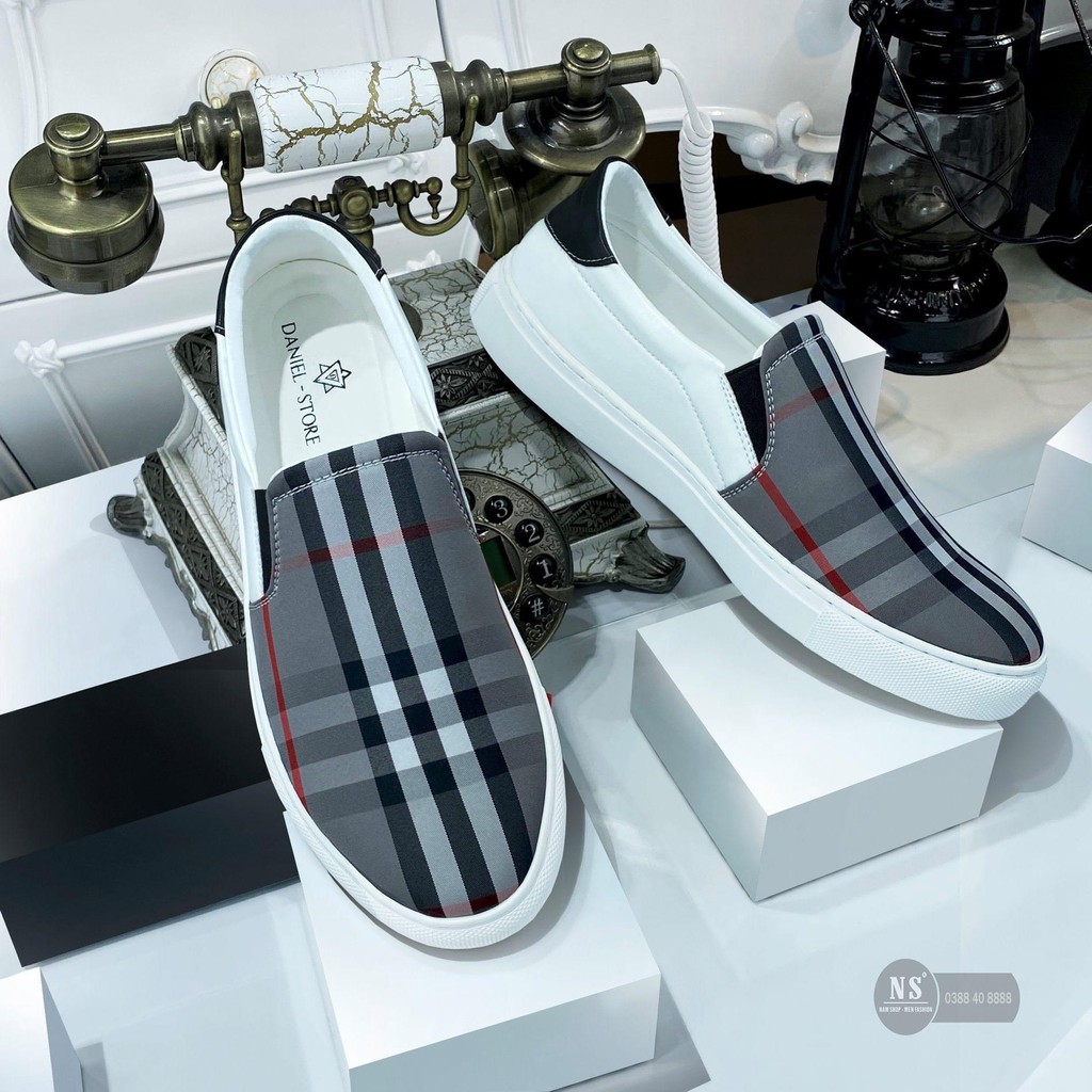 Giày lười nam họa tiết kẻ sọc có 2 màu phong cách | BigBuy360 - bigbuy360.vn