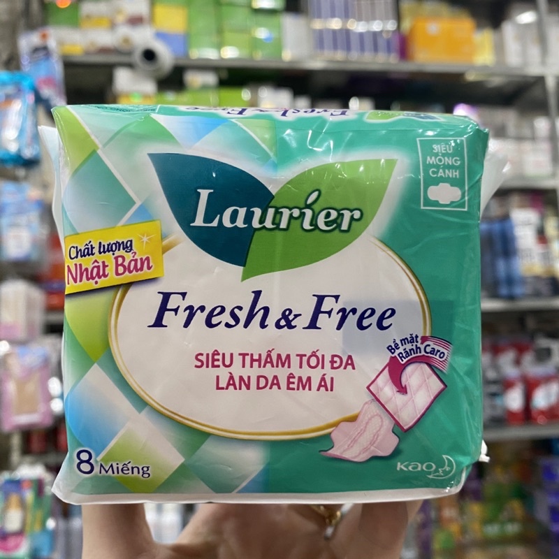 Băng vệ sinh Laurier Fresh and Free siêu thấm siêu mỏng cánh 8 miếng