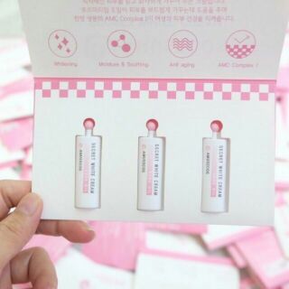 Dung Dịch Làm Hồng Và Se Khít Vùng Kín Amusecos Secret White