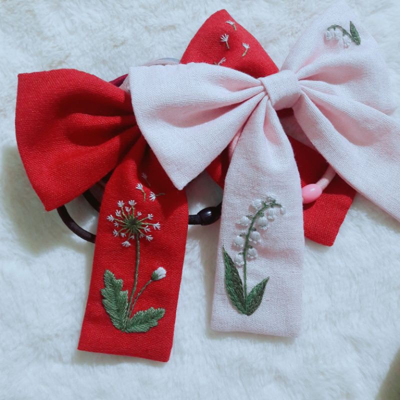 Nơ cột tóc thêu tay handmade