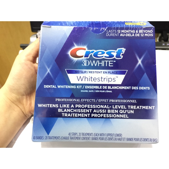 Hộp 20 Miếng Miếng Dán Trắng Răng Crest 3D White Professional Effects