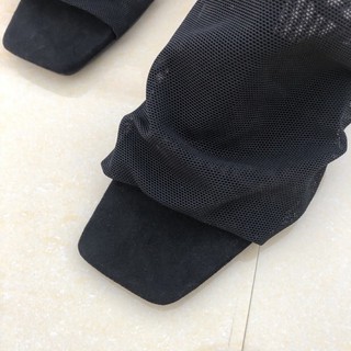 Guốc lưới Zara