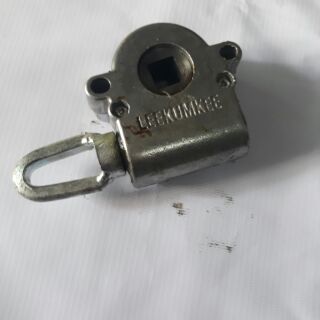 hộp số mái hiên