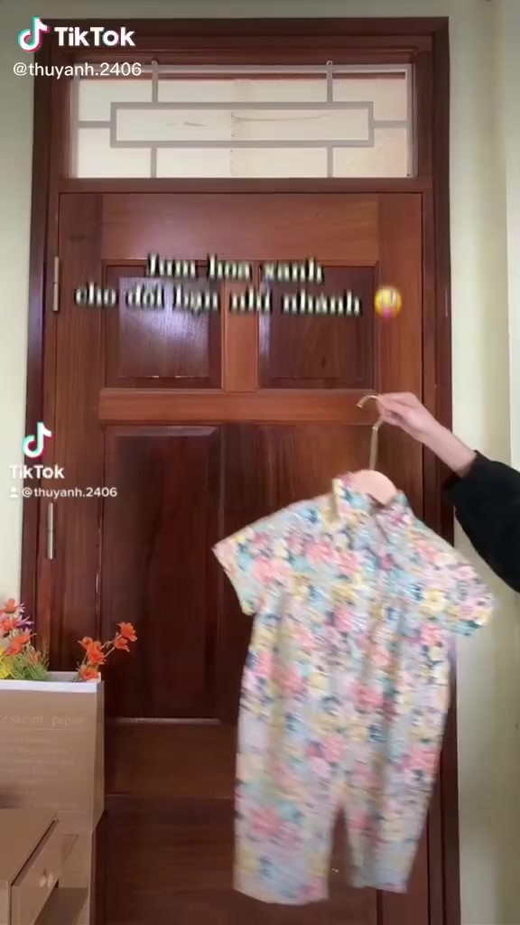 Áo liền quần Họa Tiết Hoa xinh xắn cho bé gái phong cách Hàn Quốc | BigBuy360 - bigbuy360.vn