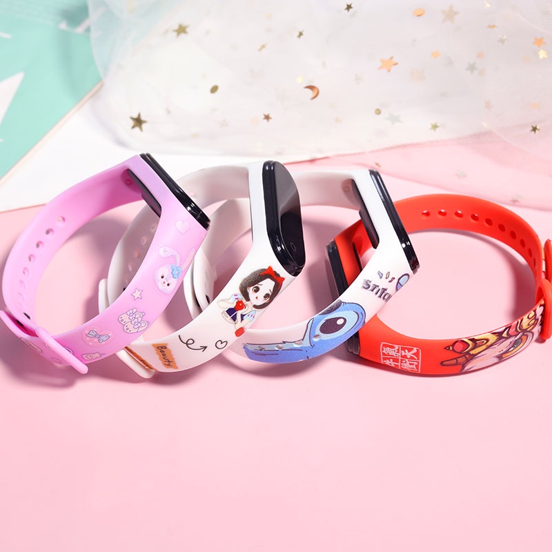 Đồng Hồ Đeo Tay Thông Minh Màn Hình Kỹ Thuật Số Có Đèn Led Dây Silicon In Họa Tiết Hoạt Hình Chống Thấm Nước Cho Bé