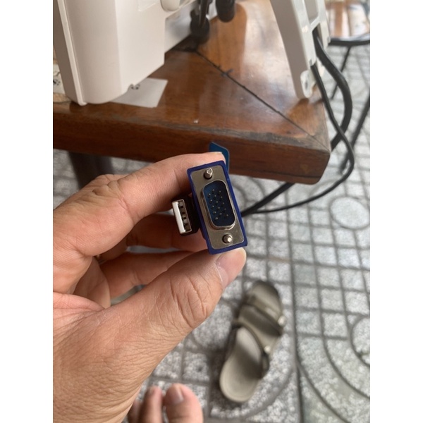 Màn hình cảm ứng cho máy tính để bàn, laptop. biến máy ko cảm ứng thành máy cảm ứng, thích hợp quán cafe, nhà hàng