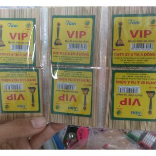 Vỉ 30 gói tăm Vip á đồng