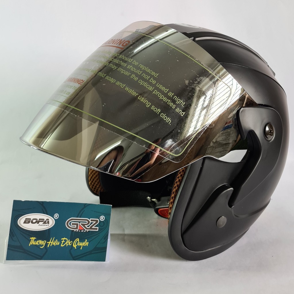 Mũ bảo hiểm bọ cạp đen trơn BOPA HELMET kiểu dáng thể thao