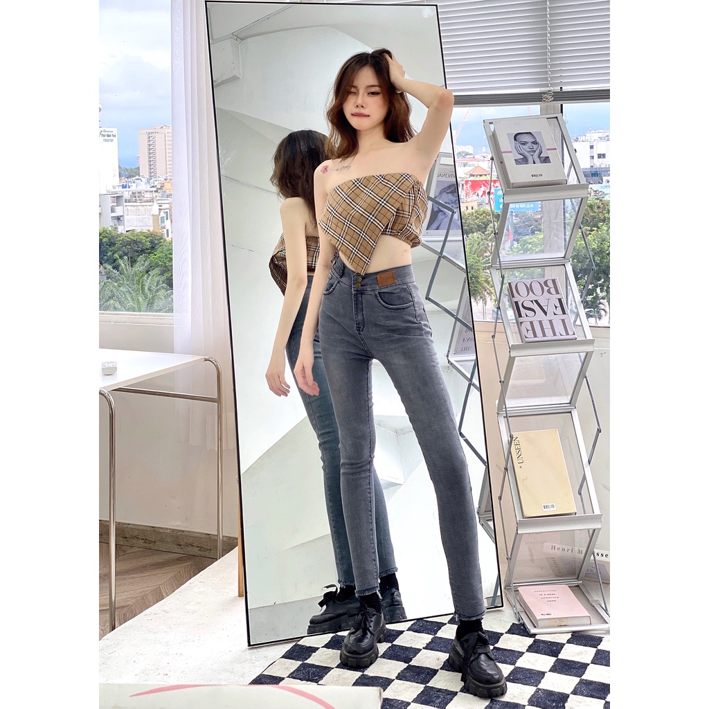Quần jean nữ ống đứng, Quần bò nữ dáng ôm hot trend 2022