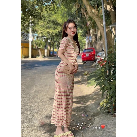 VN834 - VÁY LEN TĂM QC KẺ NGANG HỒNG VÀNG CỔ V