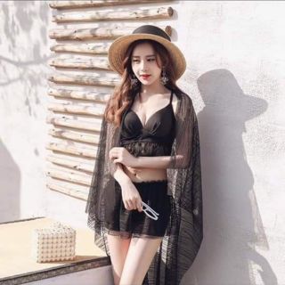 Com bo 2 áo tắm đi biển