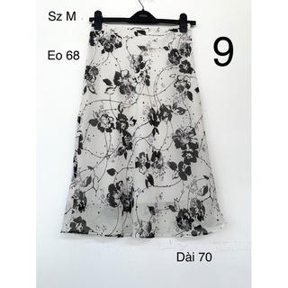 Chân váy voan hoa dáng xoè dài
