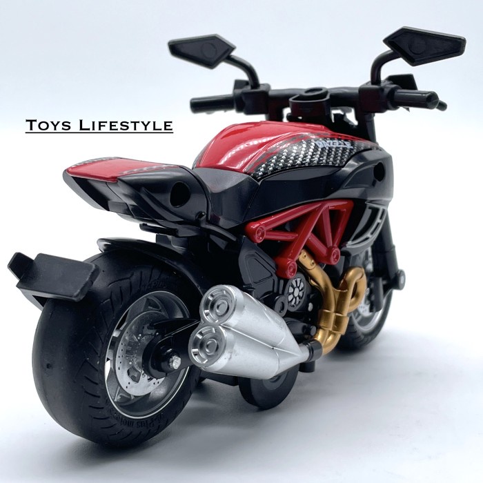 Xe Mô Tô Ducati Diavel Carbon MY66 Tỉ Lệ 1:14