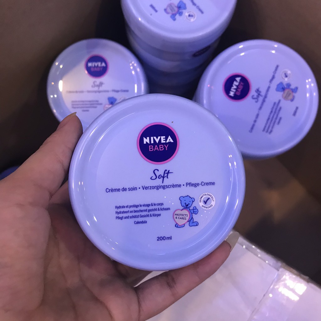 KEM DƯỠNG ẨM NIVEA BABY SOFT DÀNH CHO BÉ 200ML CỦA ĐỨC