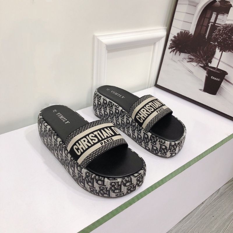 Dép Xuồng Nữ, Dép Đế Bánh Mì 7p Mẫu Mới Cực HOT Quai Mềm Co Giãn Đế Nhẹ Họa Tiết Bọc Full Viền Mã Dior