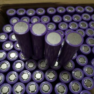 PIN 18650 2200MAH 3.7V