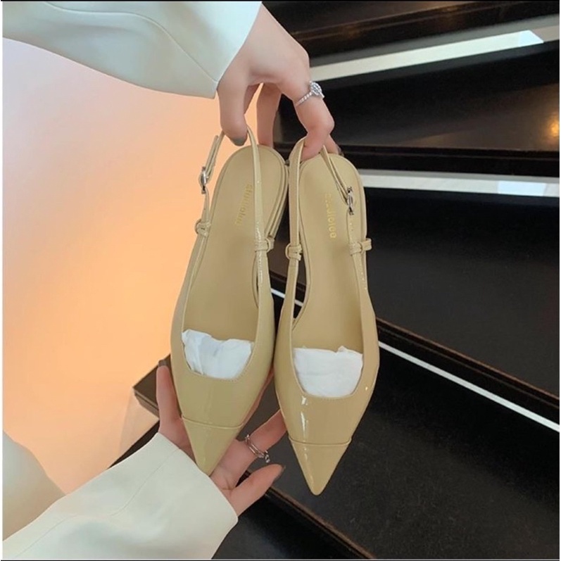 Giày mũi nhọn basic cao cấp